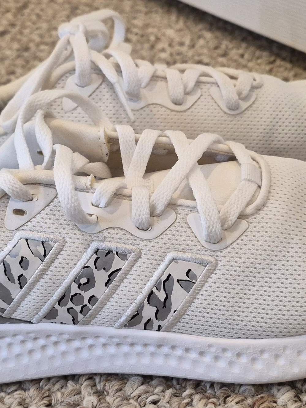 Adidas Puremotion SE GW9791 Cloudfoam Sneakers White Gray Leopard Women's Size 8